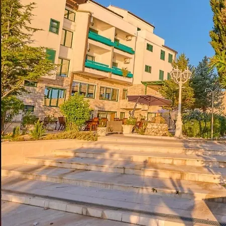 Marco Polo Hotel